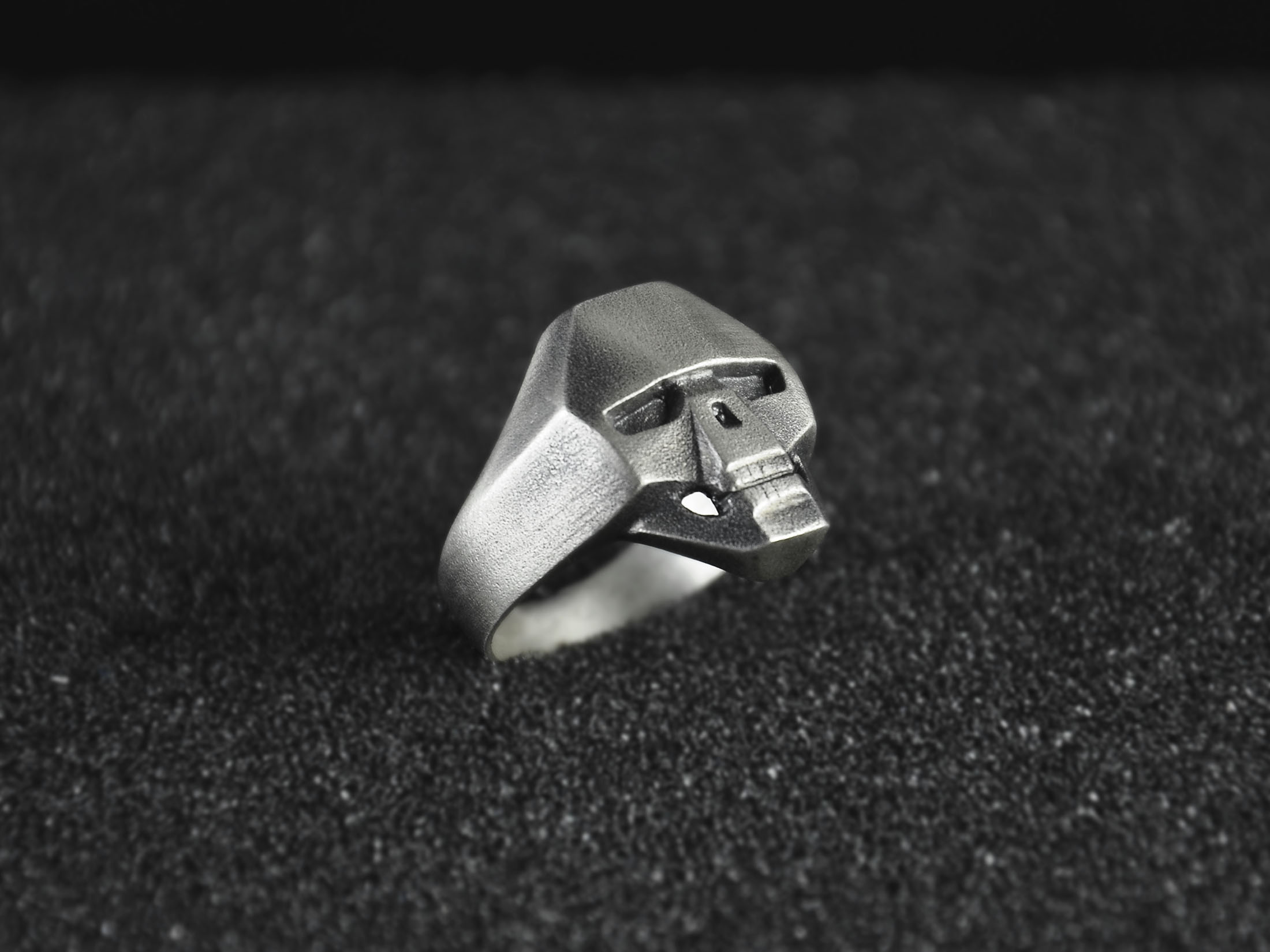 Geometric-Skull-Ring-in-Oxidized-Silver-Finish–Handmade-Gothic-Statement-Ring-for-Men–Minimalist-Skeleton-